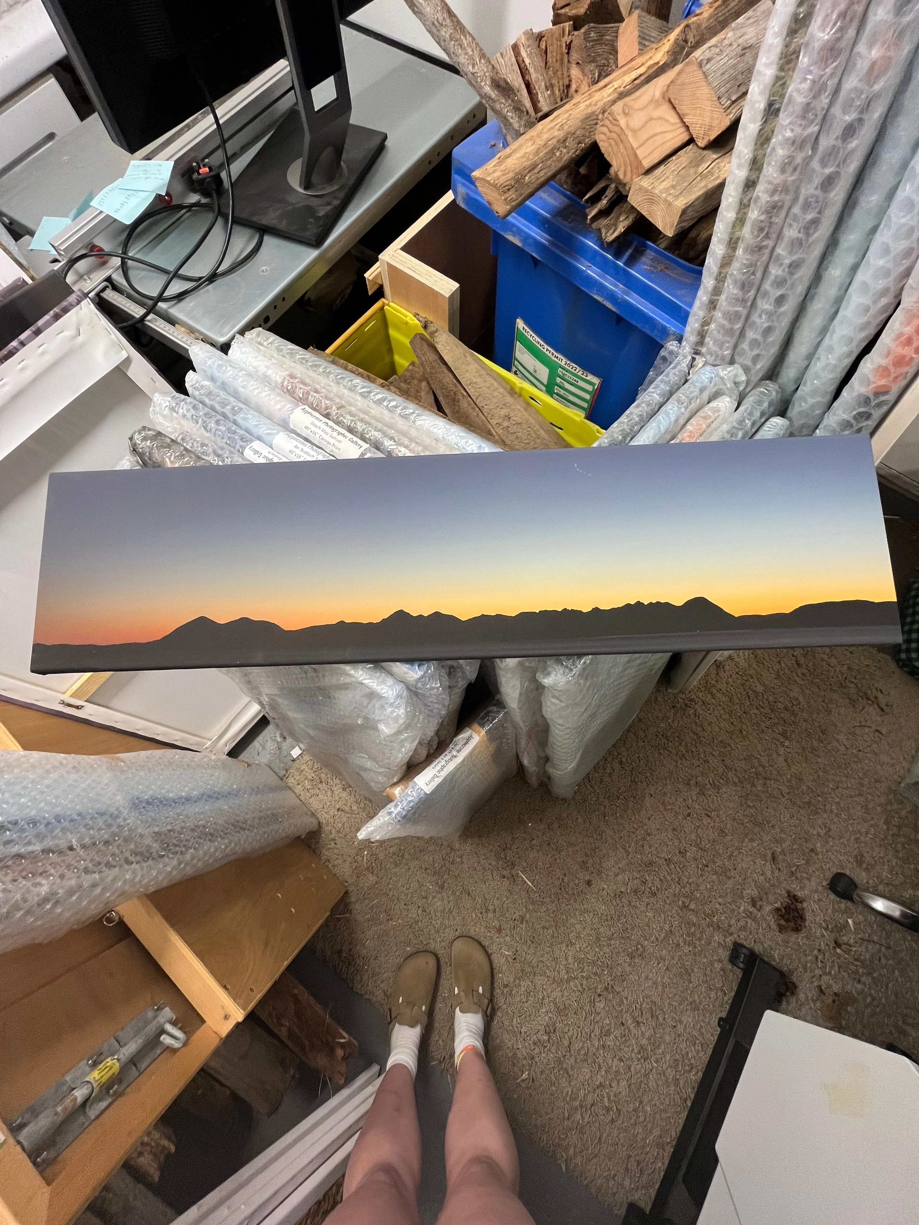 Outlet Soraidh an t-Solais Photographed by Jack Marris Canvas 32x8 inches - Image 5